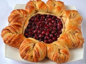 Сырный пирог с помидорами