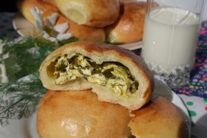 Булочки с творогом и зеленым луком