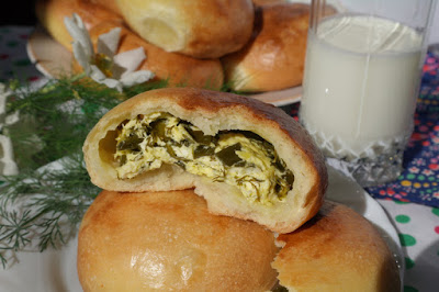 Булочки с творогом и зеленым луком
