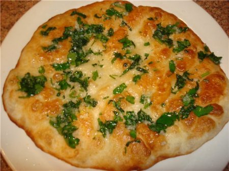 Чесночные лепешки.