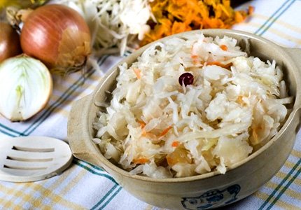 Домашняя заготовка капусты с орехами