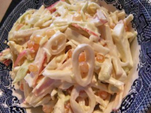 Готовим салат с кальмарами
