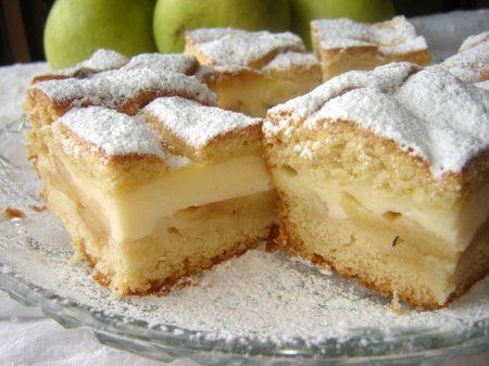 Яблочный пирог с заварным кремом