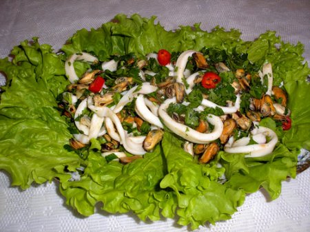 Итальянский салат с морепродуктами