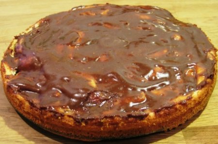 Как приготовить вкусный пирог с глазурью и повидлом