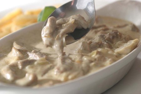Картофель в молоке с грибами