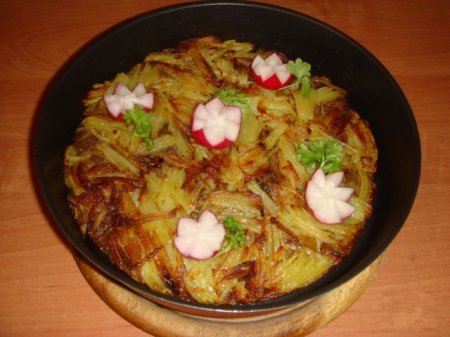 Картофельный пай с маслятами