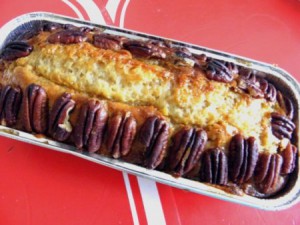 Кекс с орехами пекан и кленовым сиропом