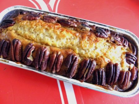 Кекс с орехами пекан и кленовым сиропом