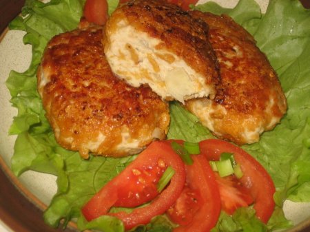 Куриные котлеты с кукурузными хлопьями
