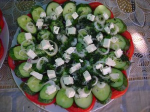 Летний овощной салат