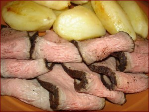 Мясо запеченное и маринованное по домашнему