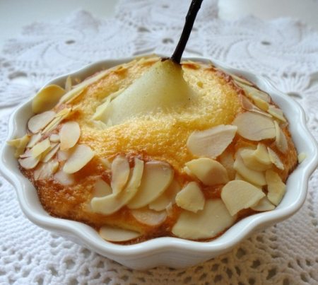 Миндальный кекс «королева груша»