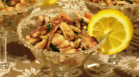 Морской салат с осьминогом
