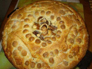 Пирог с сухофруктами