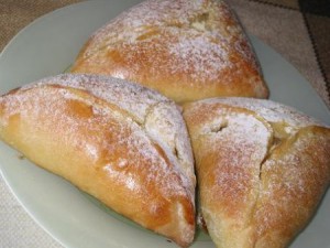 Золотистые пирожки с рисом и яйцом - фото Золотистые пирожки с рисом и яйцом