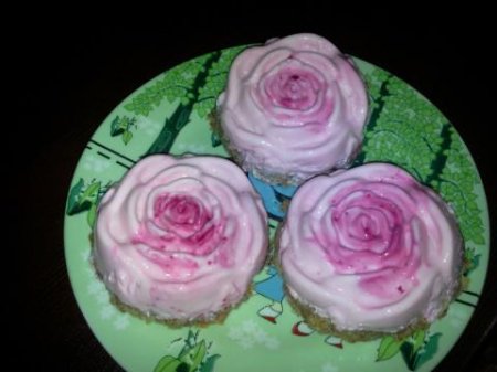 Розы из йогурта