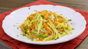 Салат из кабачков и моркови