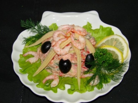 Салат из морепродуктов