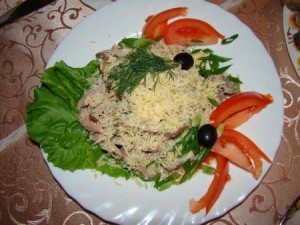 Салат «каприз»