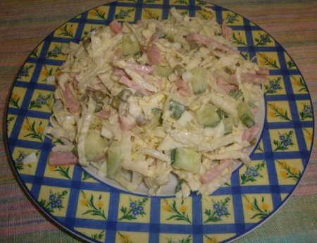 Клубничный дессерт «розовая планета»