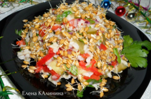 Салат с пророщенной пшеницей и рисом