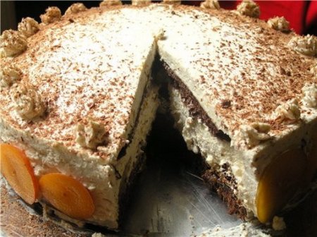 Сливово-ореховый торт с коньячным кремом