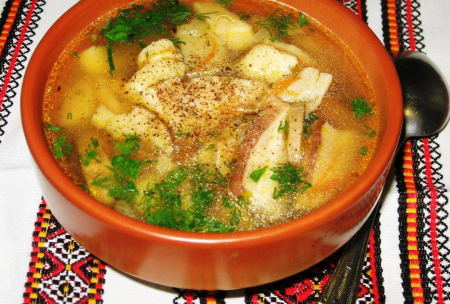 Суп с белыми грибами и картофельными галушками