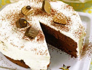 Маковый торт с киви