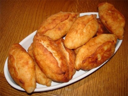 Творожные пирожки с яблоком