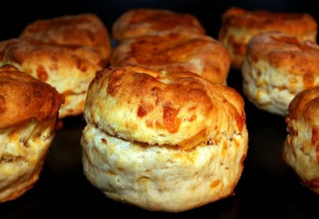 Вкусные заварные пышки по домашнему