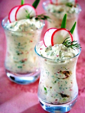 Закуска из творога и редиса