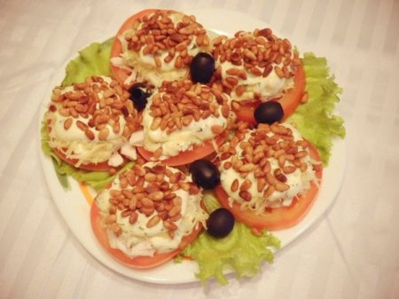 Закуска помидорная с сыром